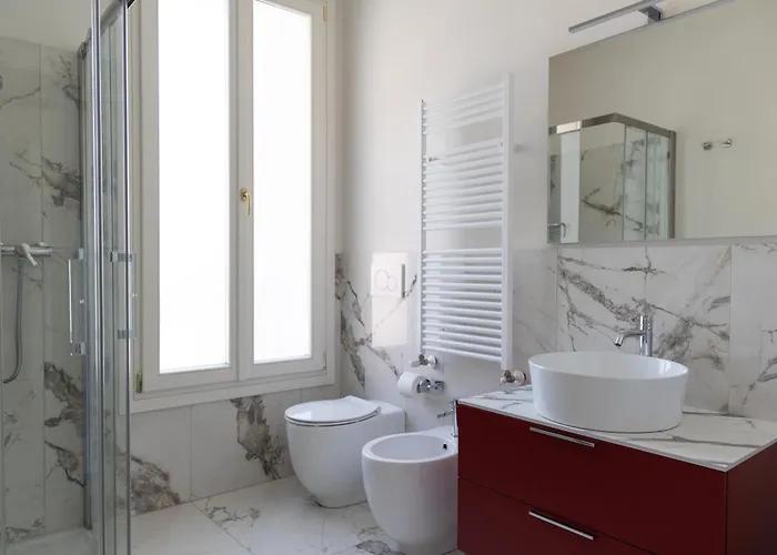 Astoria Konukevi Ravenna